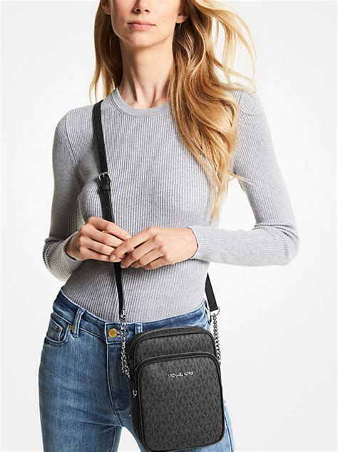 jet set smartphone michael kors umhaengetasche|Jet Set Travel Medium Logo Smartphone Crossbody Bag.